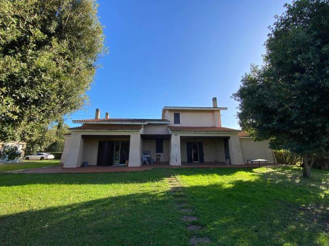 Villa Indipendente in vendita a Monte Argentario, Toscana
