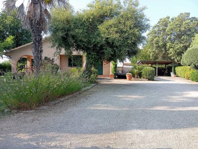 Villa Indipendente in vendita a Enaoli, Monte Argentario