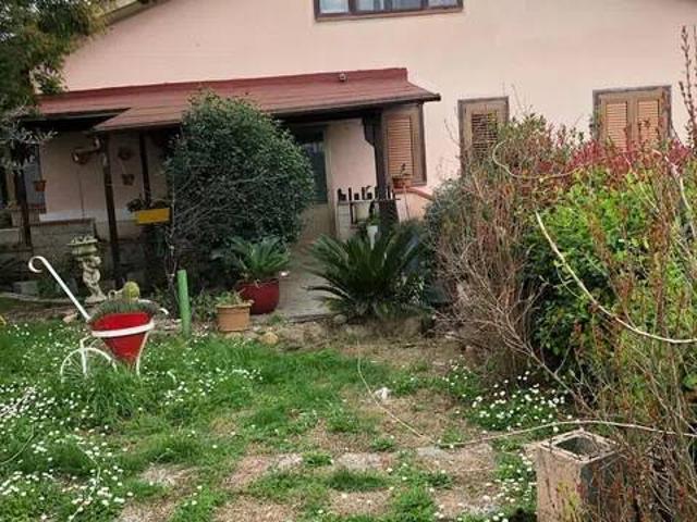 Villa Indipendente in vendita a Barbaruta, Grosseto