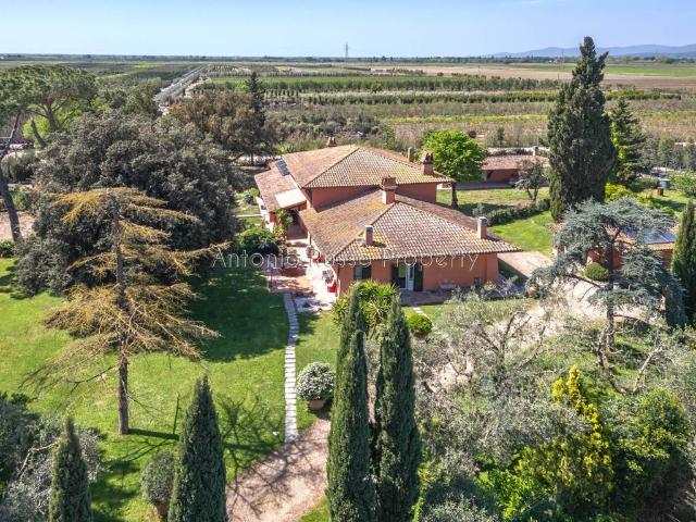 Villa Indipendente in vendita a Rugginosa, Monte Argentario