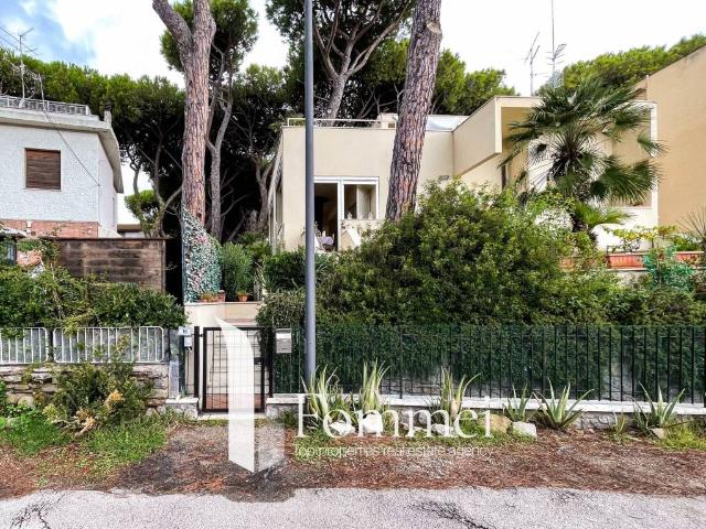 Villa Indipendente in vendita a Rosmarina, Monte Argentario