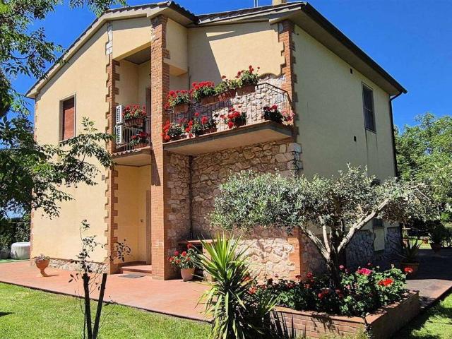 Villa Indipendente in vendita a Barbaruta, Monte Argentario
