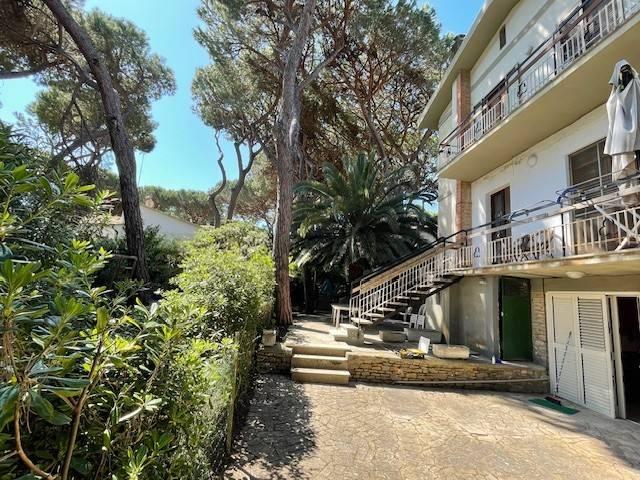 Villa Indipendente in vendita a Rosmarina, Monte Argentario