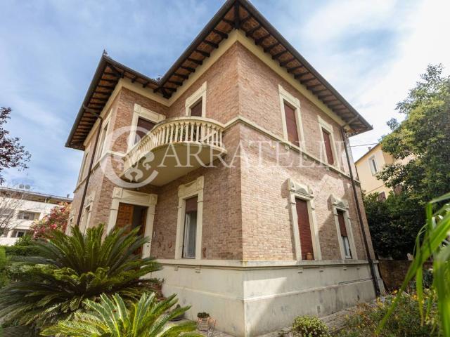 Villa Indipendente in vendita a Centro, Monte Argentario