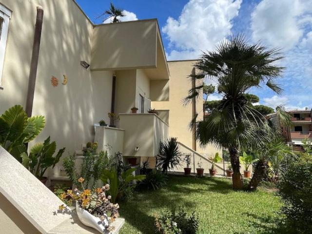 Villa Indipendente in vendita a Rosmarina, Monte Argentario