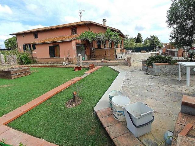 Villa Indipendente in vendita a Monte Argentario, Toscana