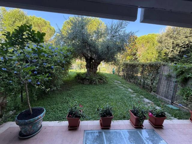 Villa Indipendente in vendita a Sugherella, Monte Argentario