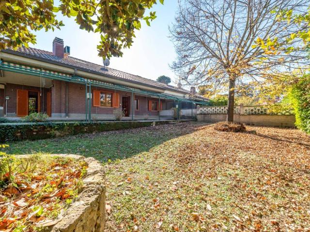Villa Indipendente in vendita a Squarciarelli, Roma Capitale