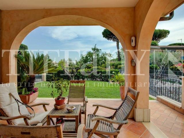 Villa Indipendente in vendita a Squarciarelli, Roma Capitale