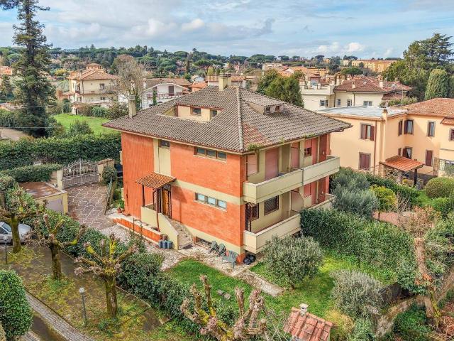 Villa Indipendente in vendita a Squarciarelli, Roma Capitale
