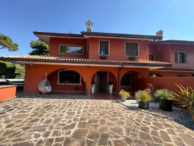 Villa Indipendente in vendita a Squarciarelli, Roma Capitale