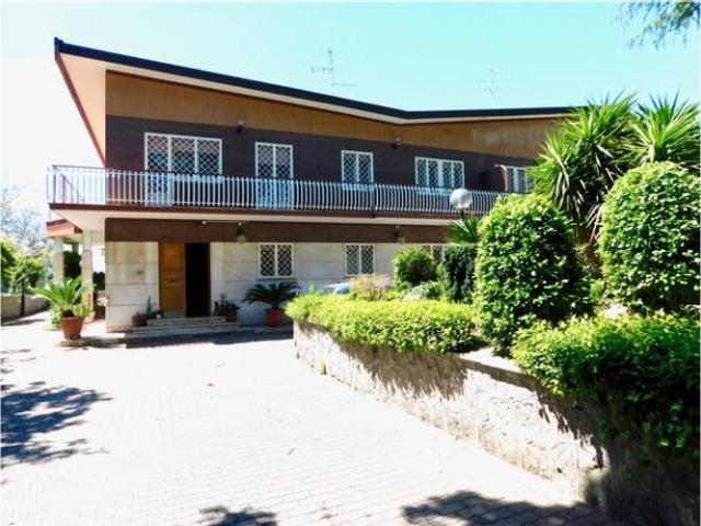 Villa Indipendente in vendita a Roma Capitale, Lazio