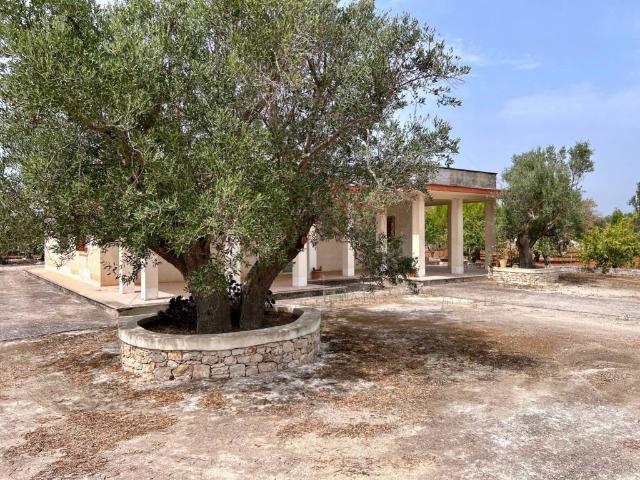 Villa Indipendente in vendita a Puglia, Taranto