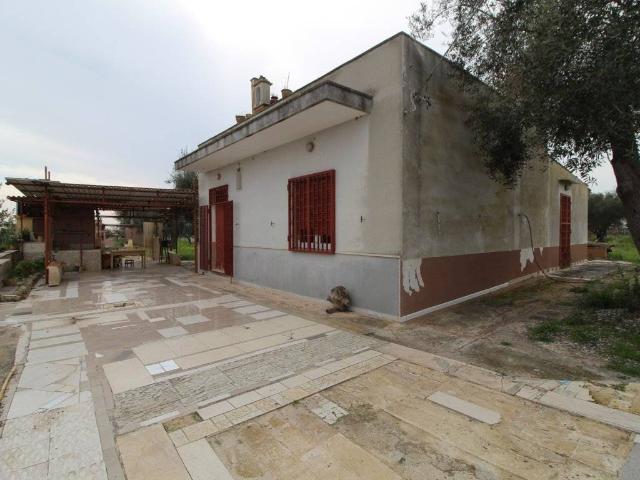 Villa Indipendente in vendita a Grottaglie, Taranto