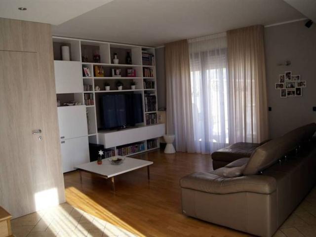 Villa Indipendente in vendita a Montesecco, Marche