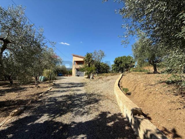 Villa Indipendente in vendita a Grottole, Basilicata