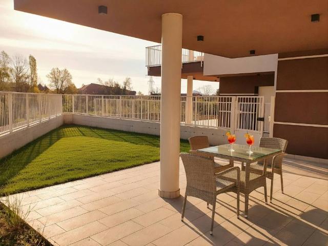 Villa Indipendente in vendita a Grumello Del Monte, Lombardia