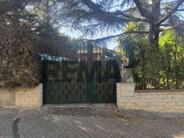 Villa Indipendente in vendita a Puglia, Bari