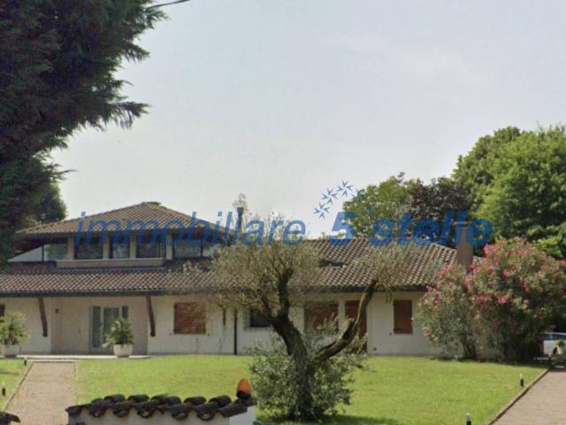 Villa Indipendente in vendita a Grumolo Delle Abbadesse, Veneto