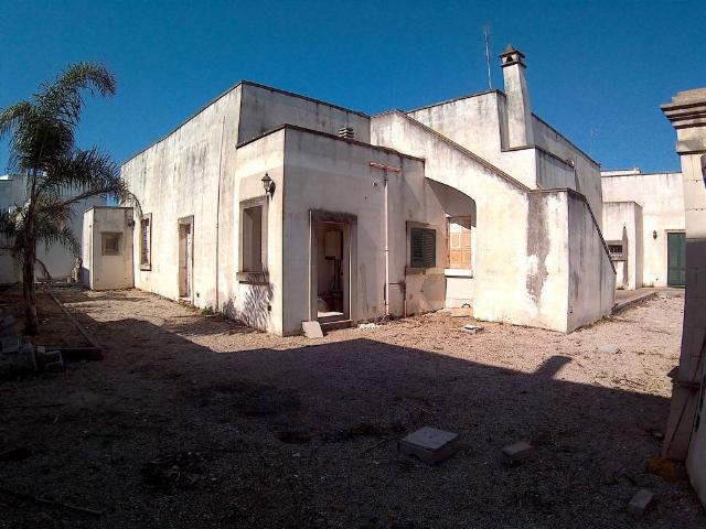 Villa Indipendente in vendita a Puglia, Lecce