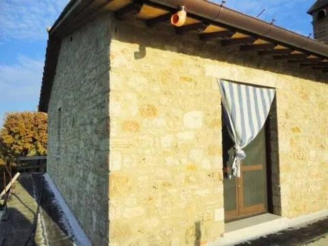 Villa Indipendente in vendita a Gualdo Cattaneo, Umbria