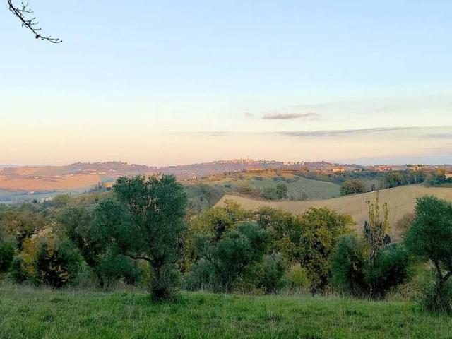 Villa Indipendente in vendita a Marche, Macerata