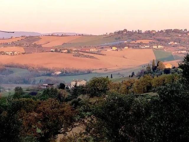 Villa Indipendente in vendita a Marche, Macerata