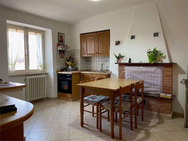 Villa Indipendente in vendita a Gualdo Tadino, Umbria