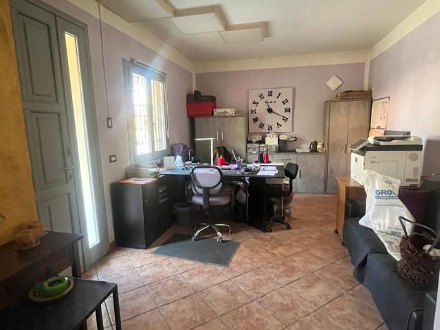 Villa Indipendente in vendita a Bassa Reggiana, Re