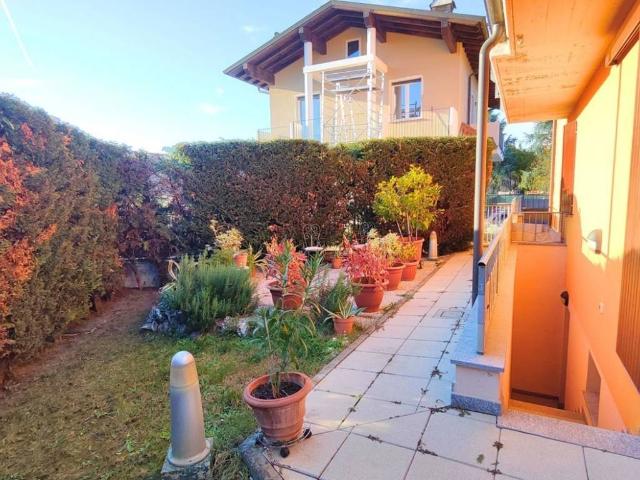 Villa Indipendente in vendita a Guardamiglio, Lombardia