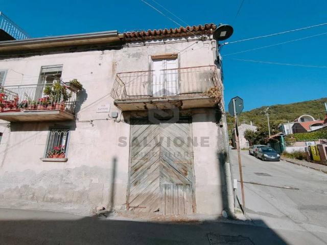 Villa Indipendente in vendita a Guardia Sanframondi, Campania