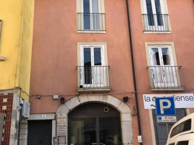 Villa Indipendente in vendita a Guardia Sanframondi, Campania