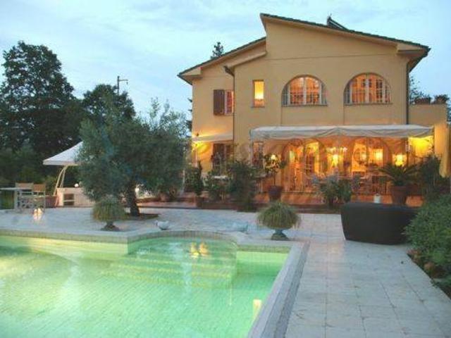 Villa Indipendente in vendita a Guardistallo, Toscana