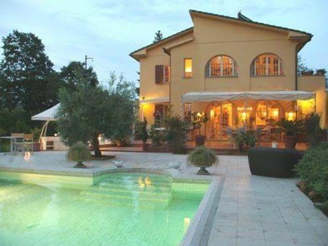 Villa Indipendente in vendita a Guardistallo, Toscana