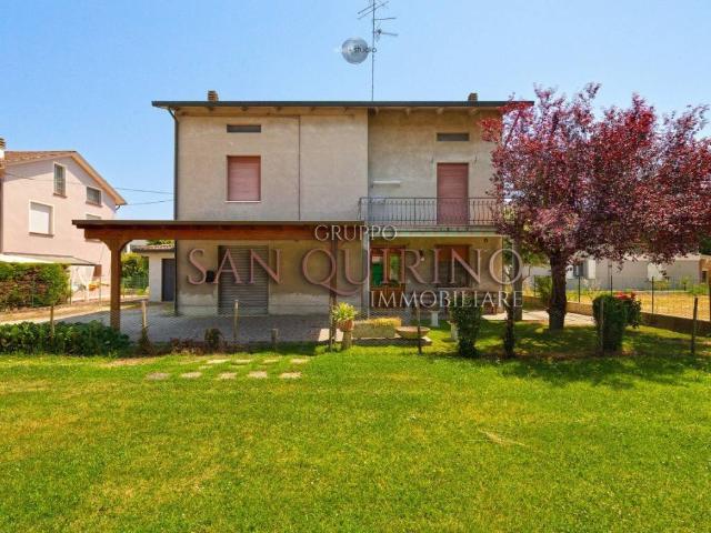 Villa Indipendente in vendita a Bassa Reggiana, Re