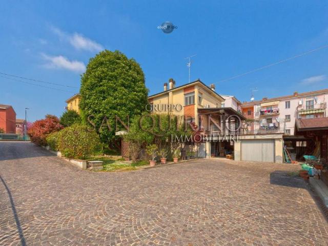 Villa Indipendente in vendita a Beata Vergine della Porta, Guastalla