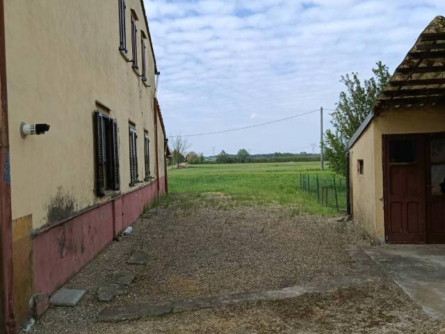 Villa Indipendente in vendita a Piemonte, Alessandria