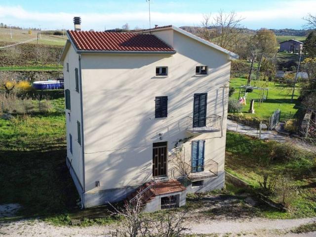 Villa Indipendente in vendita a Gubbio, Umbria
