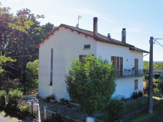 Villa Indipendente in vendita a Gubbio, Umbria