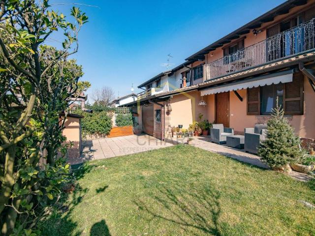Villa Indipendente in vendita a Unione dei Comuni I Fontanili, Gudo Visconti