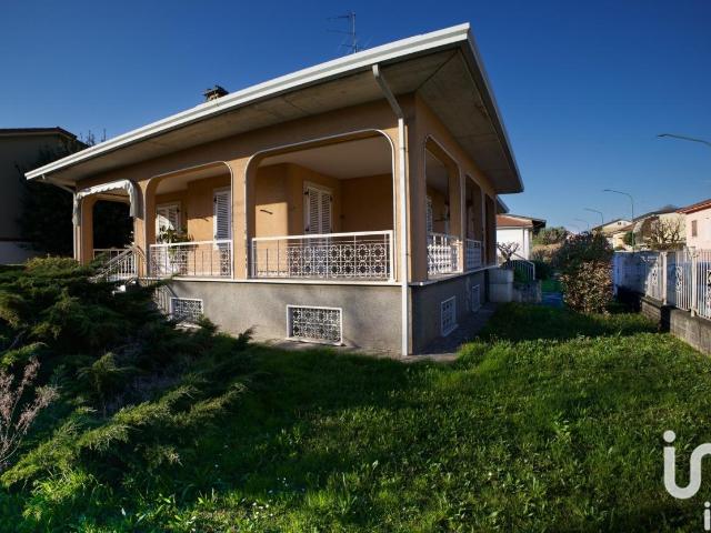 Villa Indipendente in vendita a Guidizzolo, Lombardia