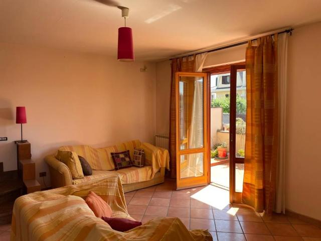 Villa Indipendente in vendita a Guidonia Montecelio, Roma Capitale