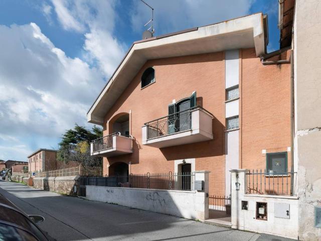 Villa Indipendente in vendita a Guidonia Montecelio, Roma Capitale