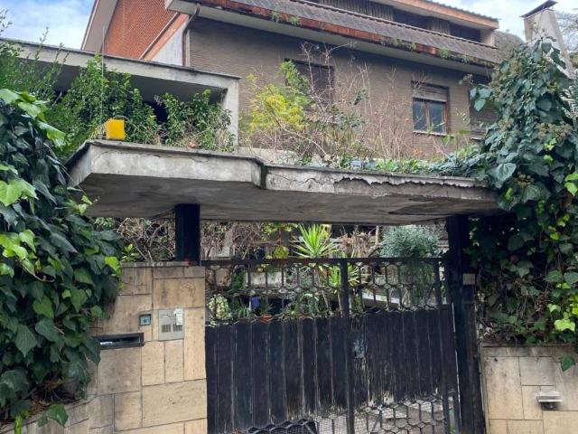 Villa Indipendente in vendita a Guidonia Montecelio, Roma Capitale