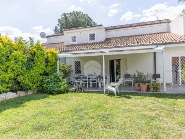 Villa Indipendente in vendita a Guidonia Montecelio, Roma Capitale