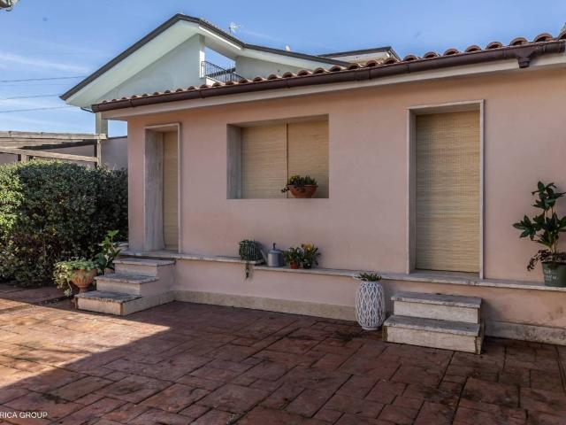 Villa Indipendente in vendita a Guidonia Montecelio, Roma Capitale