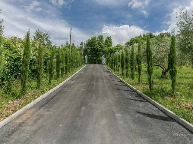 Villa Indipendente in vendita a Guidonia Montecelio, Roma Capitale