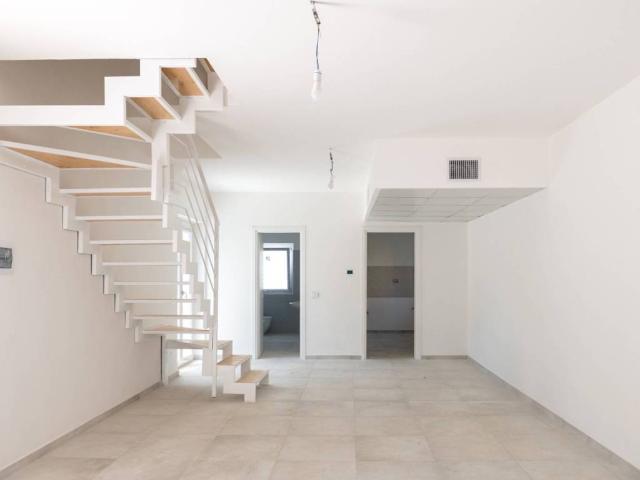 Villa Indipendente in vendita a Guidonia Montecelio, Roma Capitale
