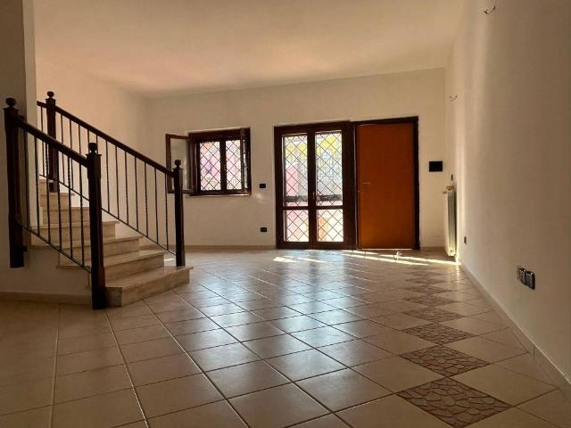 Villa Indipendente in vendita a Guidonia Montecelio, Roma Capitale