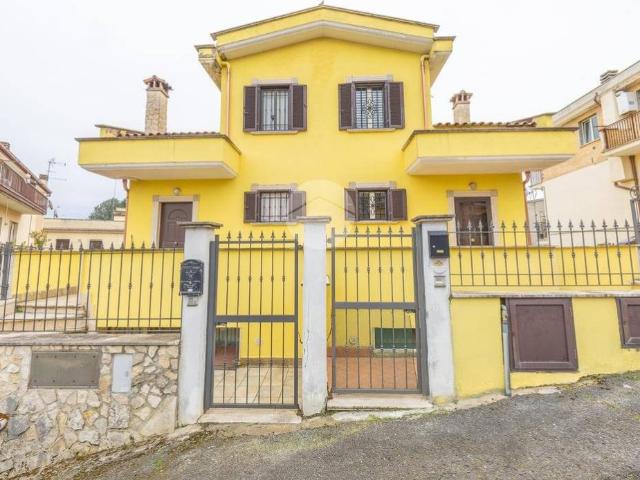 Villa Indipendente in vendita a Guidonia Montecelio, Roma Capitale
